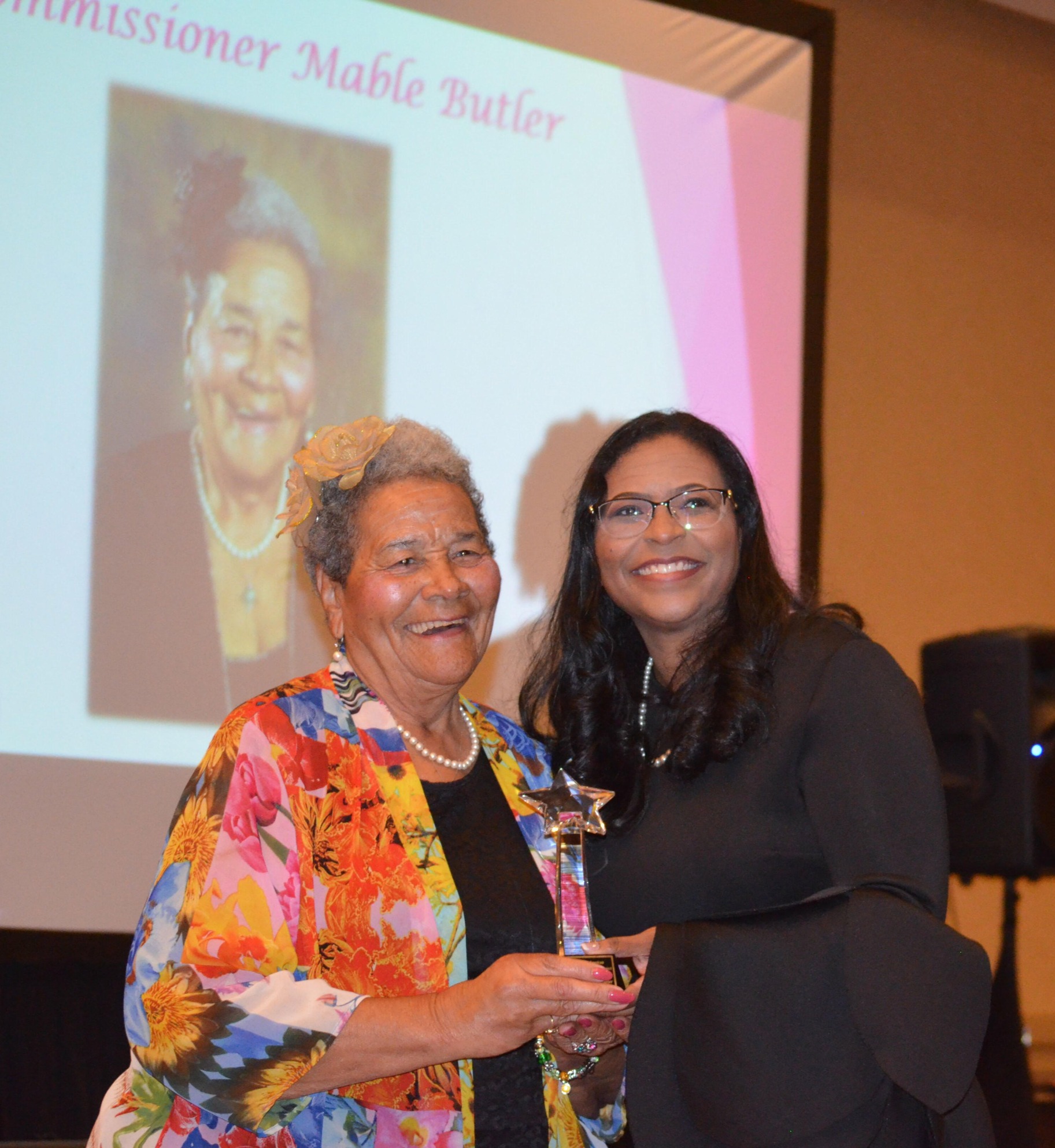 Photograph from an AAWHMP honors ceremony